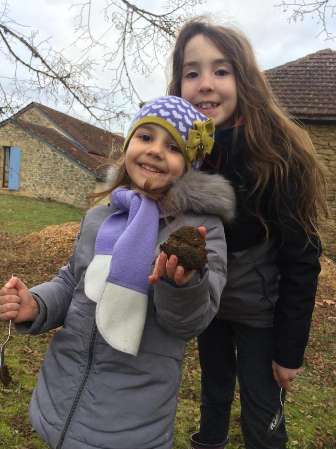 Domaine De Lascaux Bed & Breakfast Монтиняк Екстериор снимка