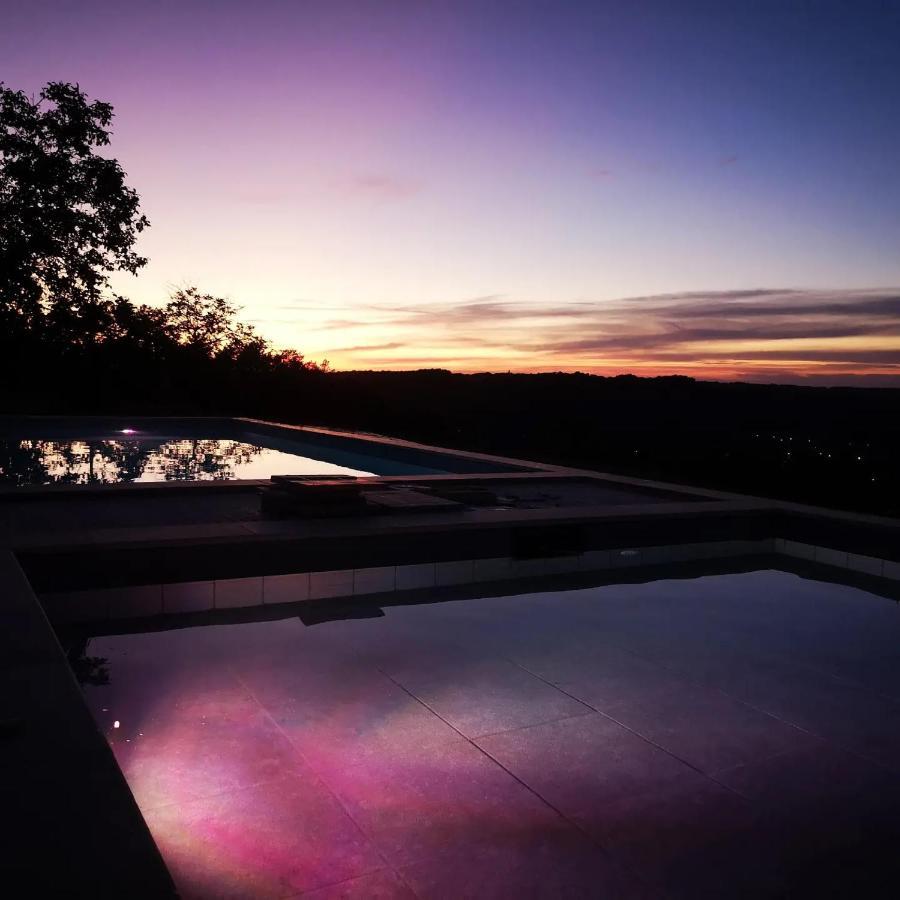 Domaine De Lascaux Bed & Breakfast Монтиняк Екстериор снимка