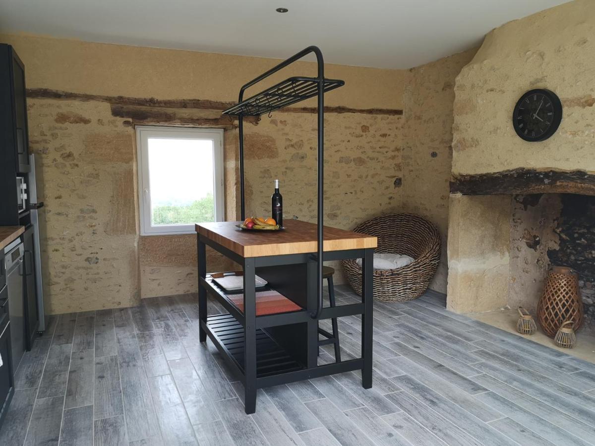 Domaine De Lascaux Bed & Breakfast Монтиняк Екстериор снимка